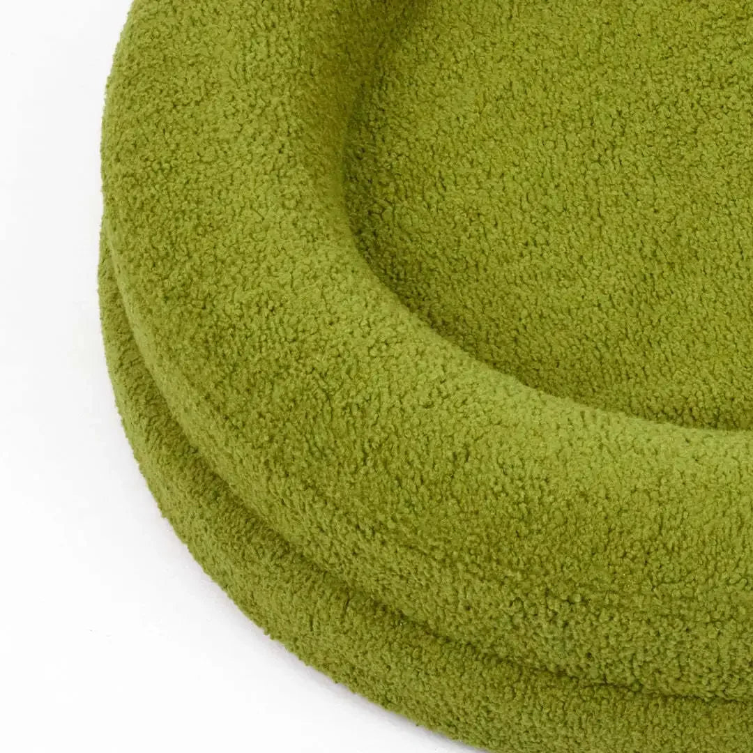 Thickened Round Pet Bed – Orthopedic, Waterproof & Cozy Nest